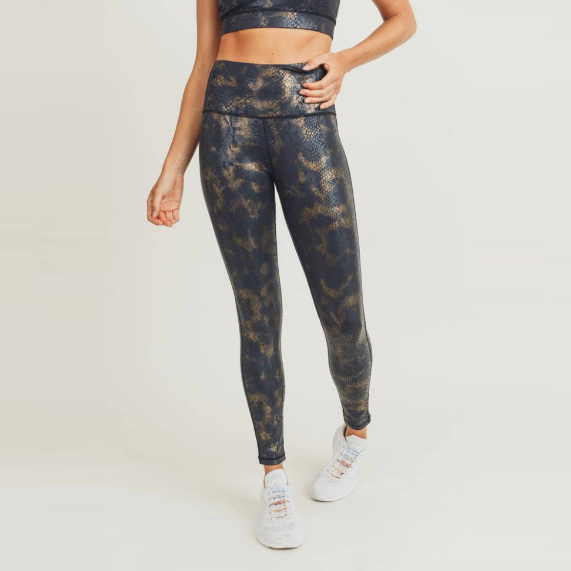 Black Gold Snake Foil Print High-waisted Leggings